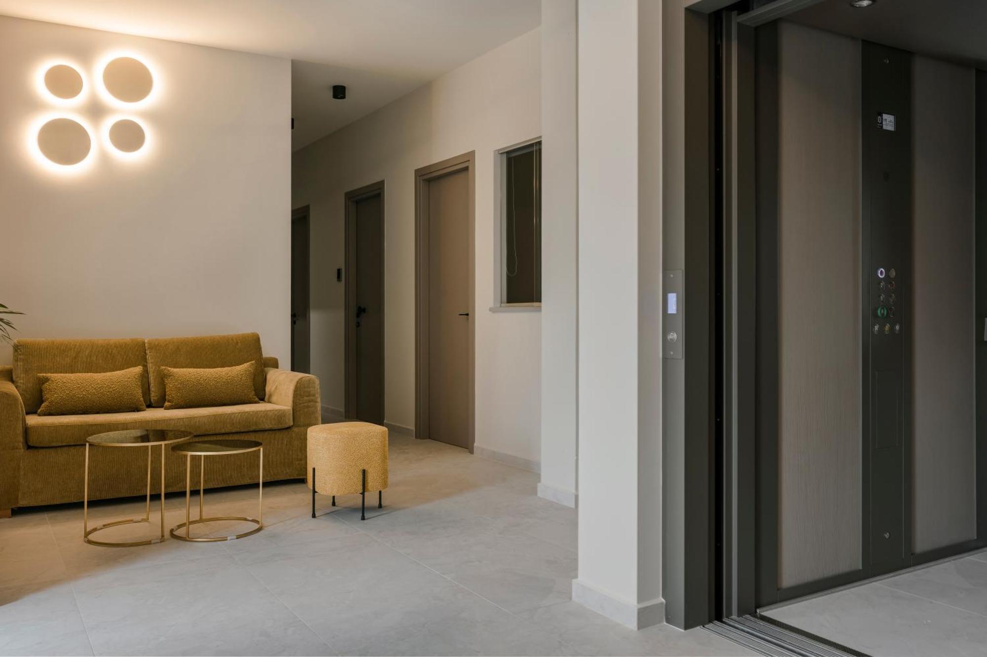 Anthemis Living Aparthotel อาร์กอสโตลี ภายนอก รูปภาพ